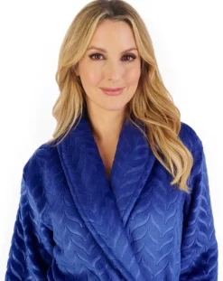 Embossed Pattern Fleece 46