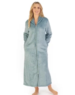 Embossed Pattern Fleece 50