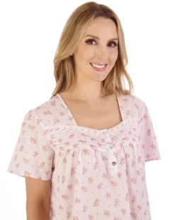 Floral Dobby Spot 42