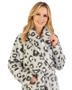 Leopard Printed Fleece 41" Shawl Collar Wrap HC06335