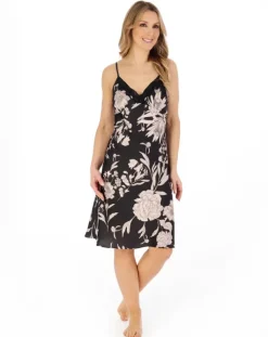 Satin Floral Print 38
